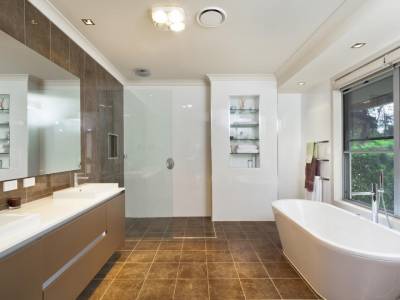 Barrierefreie - Glasdusche