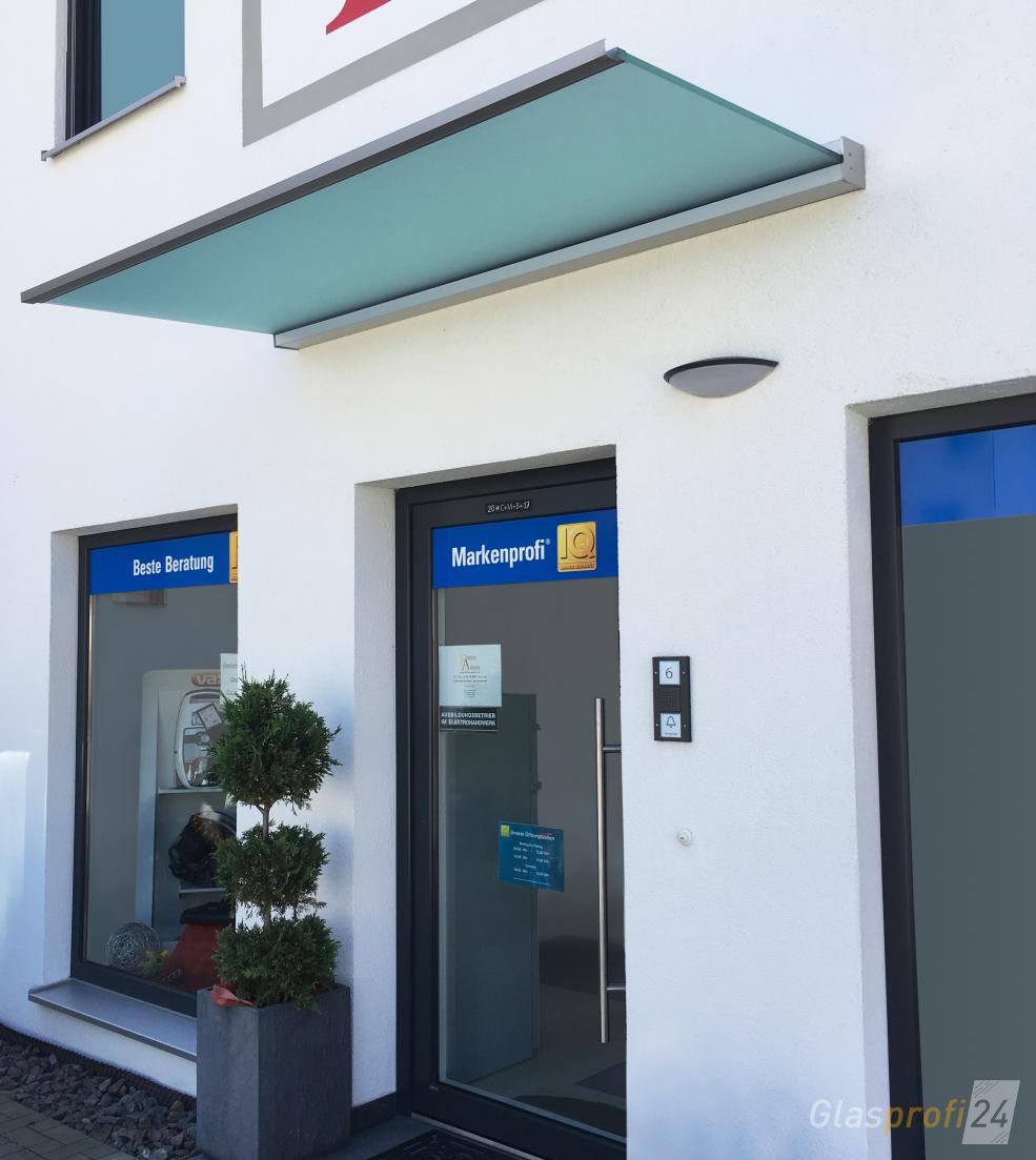 Haustürüberdachung Dura Plus ist freitragend | GLASPROFI24
