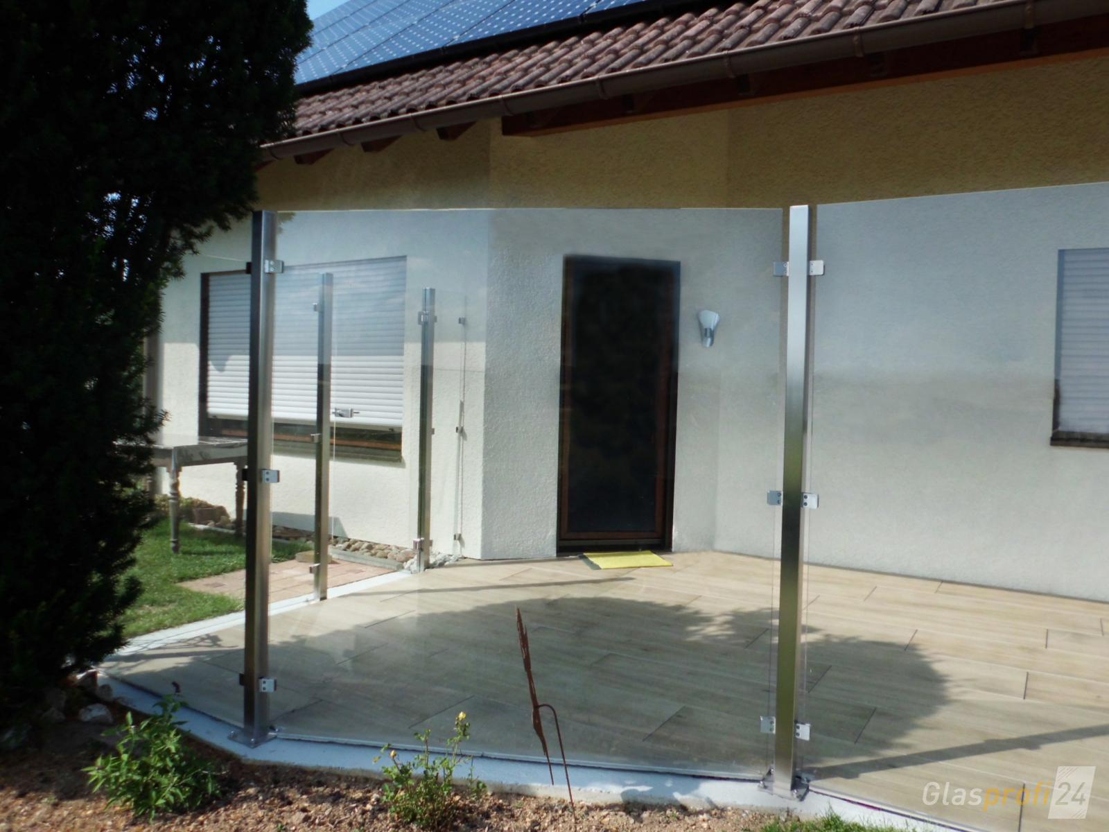 Sichtschutz aus Glas für den Garten | GLASPROFI24 Sichtschutz aus Glas für den Garten | GLASPROFI24