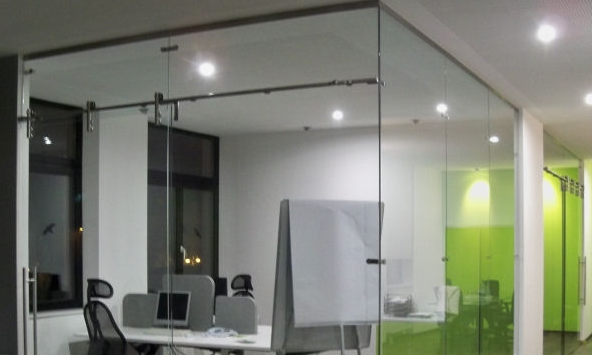 GlasTrennwand nach Maß für Büro und Praxis GLASPROFI24
