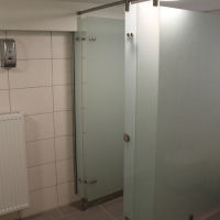 WC Trennwand aus Glas WC Trennwand aus Glas