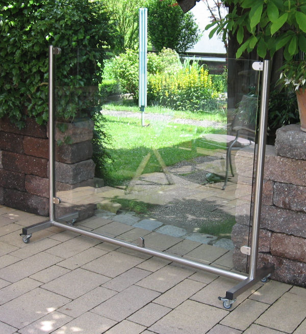 Glas Windschutz auf Rollen | GLASPROFI24