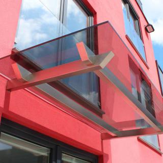 Vordach Haus Skala Trägeransicht