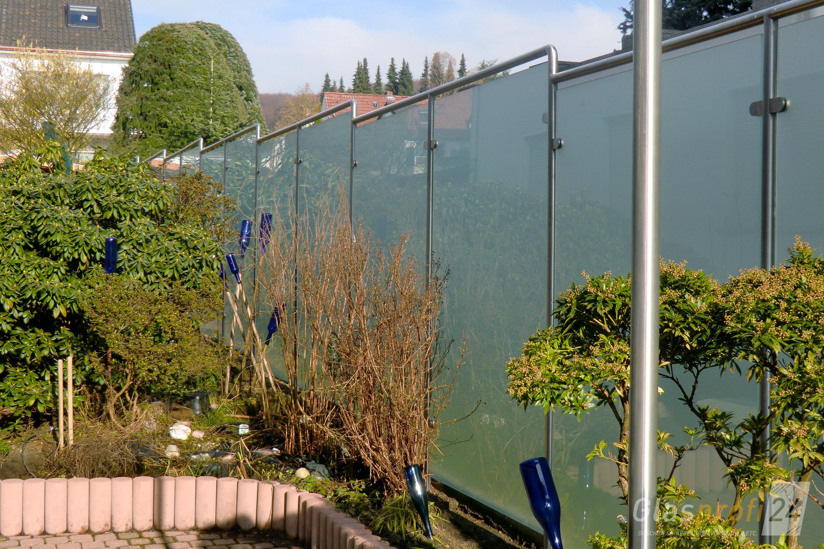 Glaszaun Transvent als Sichtschutz im Garten GLASPROFI24