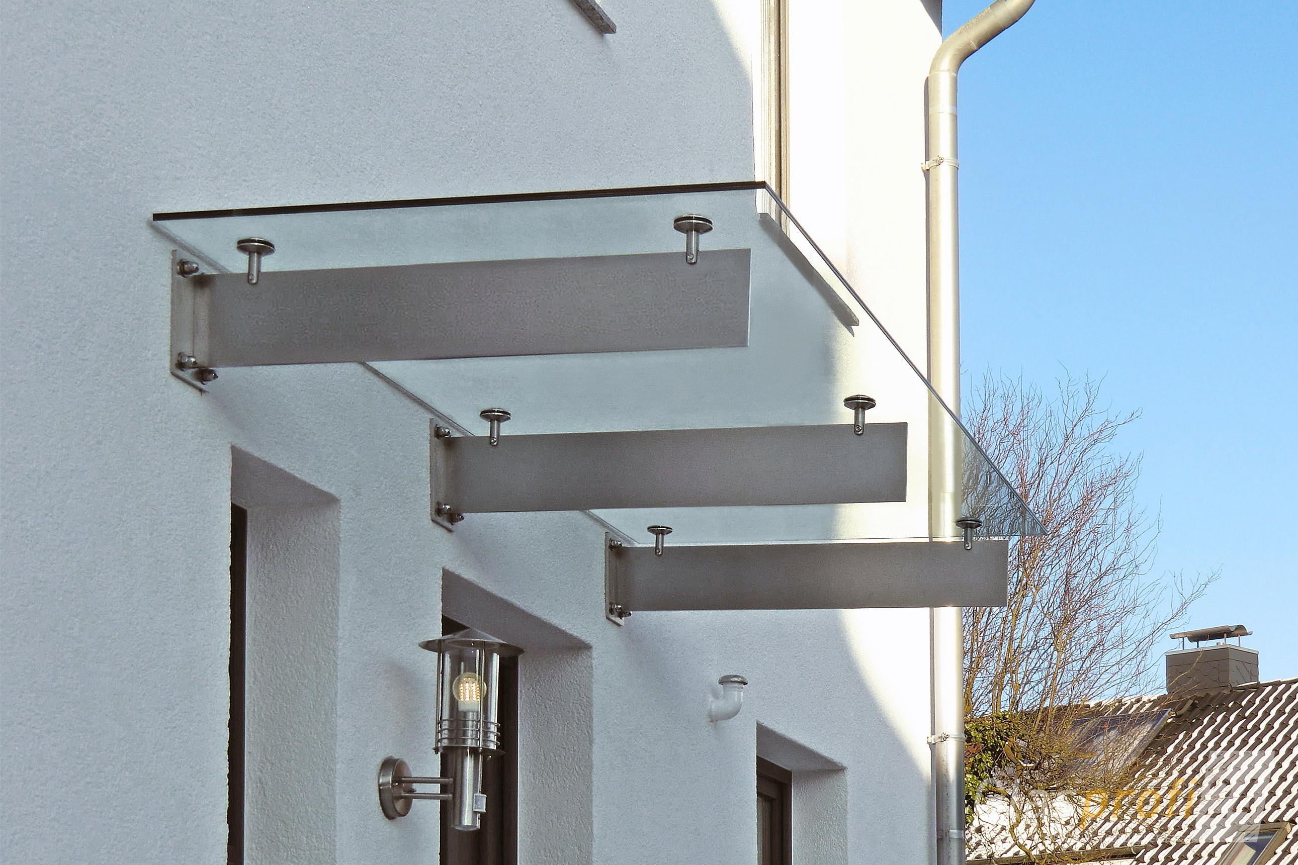 Glasvordach auf Edelstahl Schwertern GLASPROFI24