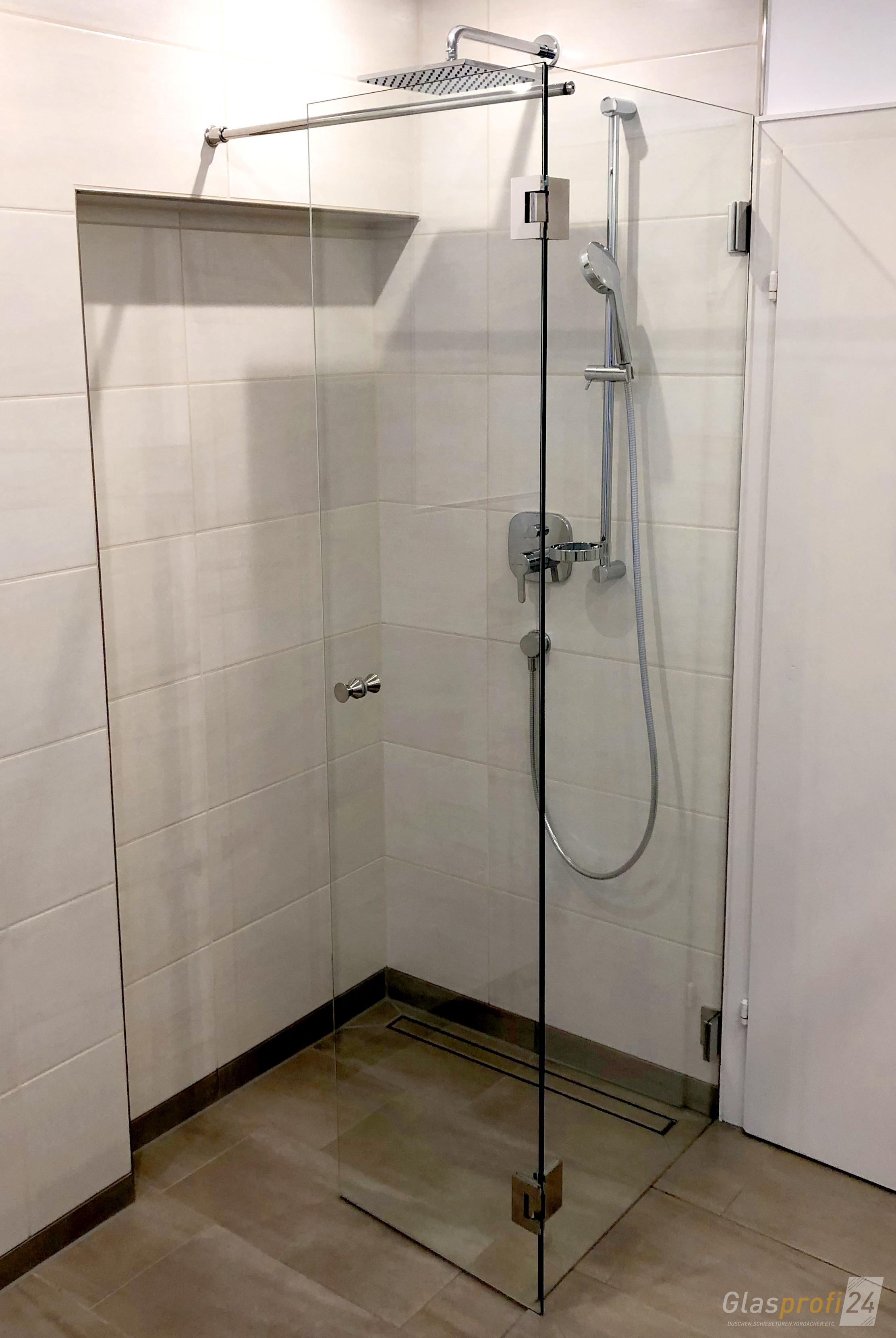 Walk-In Dusche Duschwand