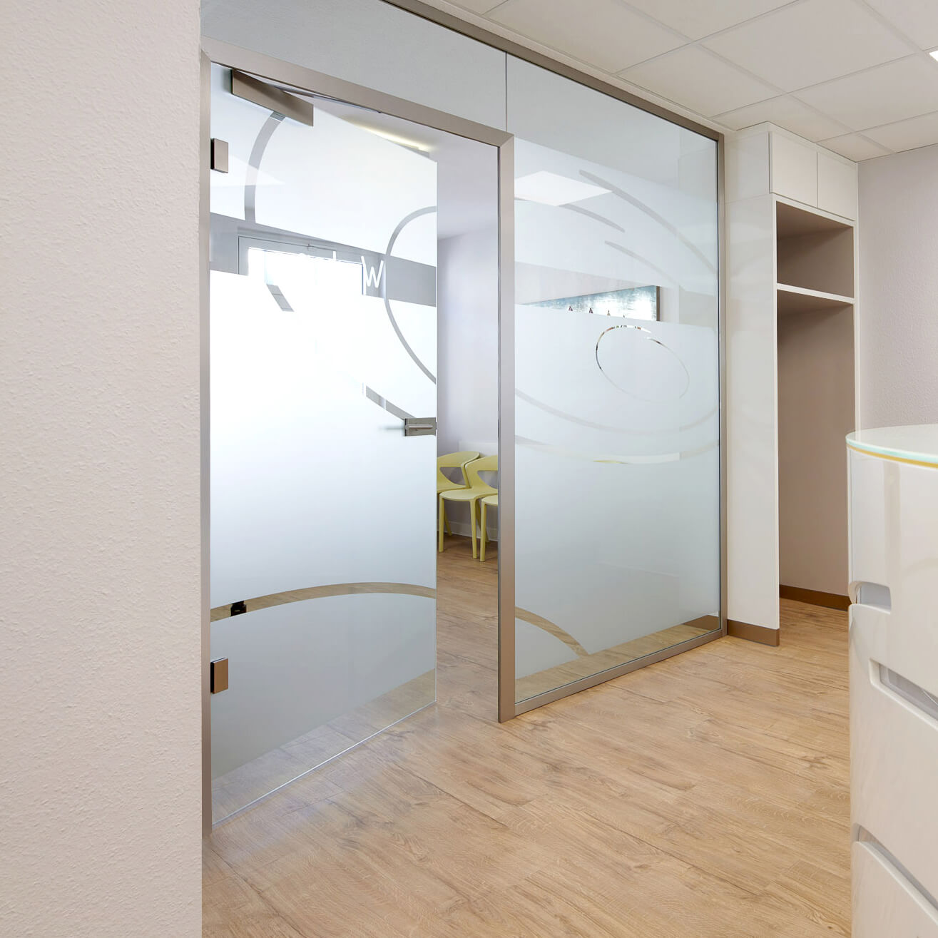 Trennwand Slim mit Tür