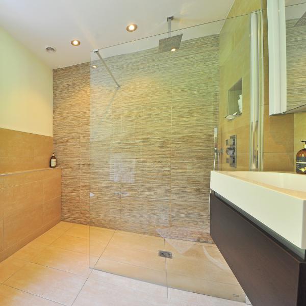 Badezimmer-neu.jpg